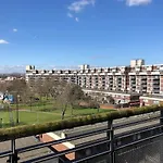 Lovely 1 Bedroom Serviced Apartment W Patio Sleeps 3 Pass The Keys