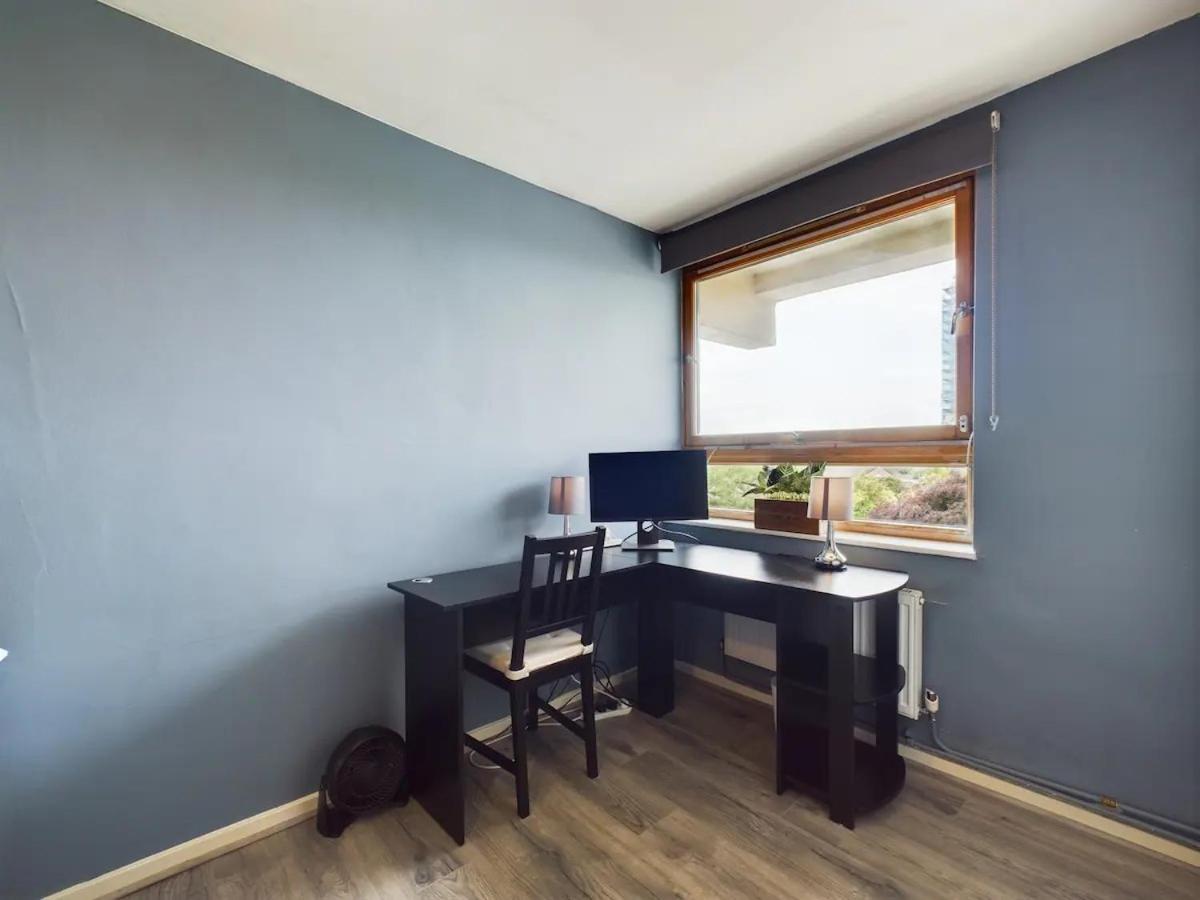 Lovely 1 Bedroom Serviced W Patio Sleeps 3 Pass The Keys Appartamento Londra