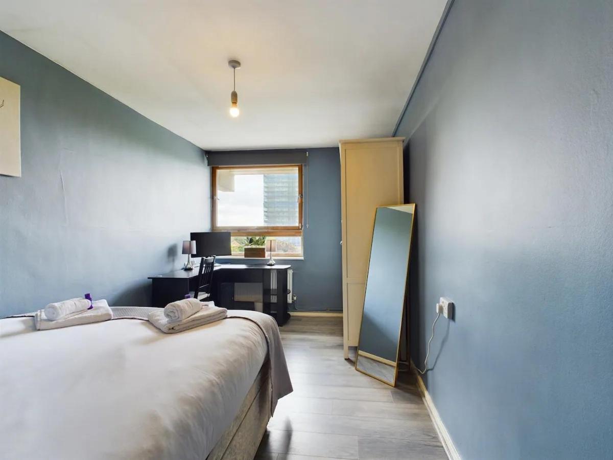 Lovely 1 Bedroom Serviced W Patio Sleeps 3 Pass The Keys Appartamento *